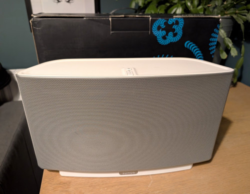 Sonos play white fi - sonos,